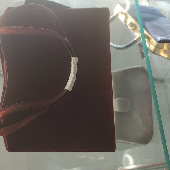 Small red purse with black rhinestone accents New with tags - Picture 5 of 12